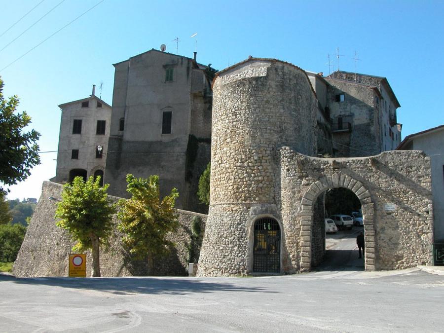 Вилла Casa In Antico Borgo Medievale A Tarano Ri, Via Giacomo Leopardi, 15 Экстерьер фото